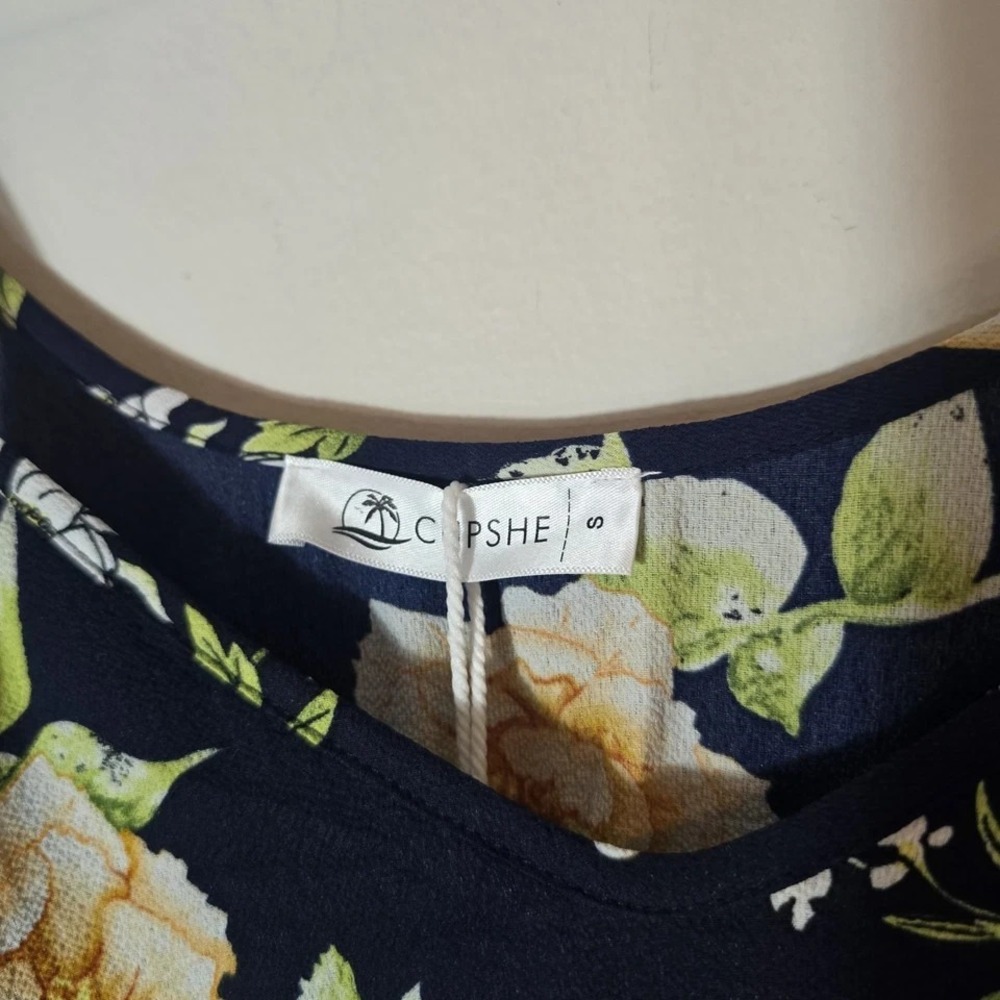 NWT Cupshe Womens Floral Flowy Maxi Dress Small Feminine Coastal Vacation Boho - Picture 5 of 10